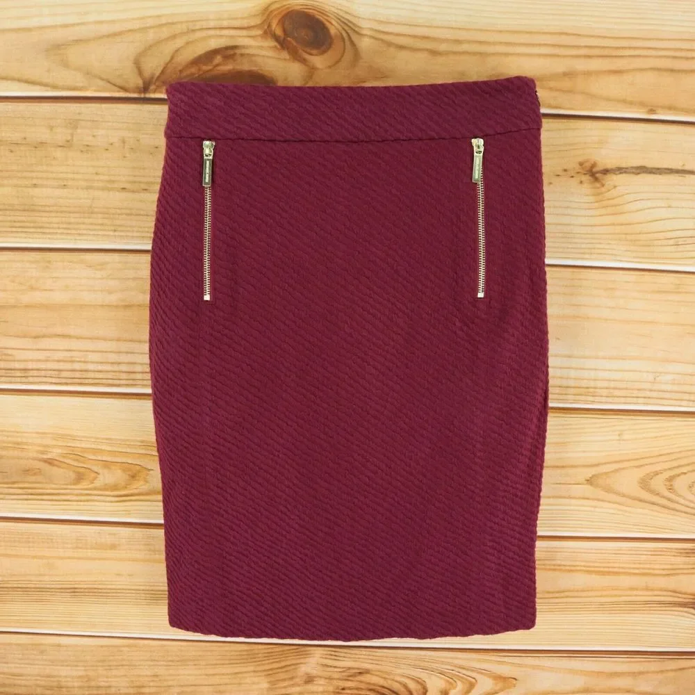 Michael‎ Kors Skirt Womens Size M Maroon Ribbed Cotton Blend Gold Zipper Accents